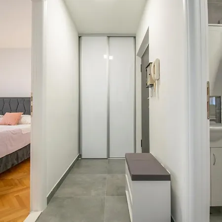 Glavota Apartman *